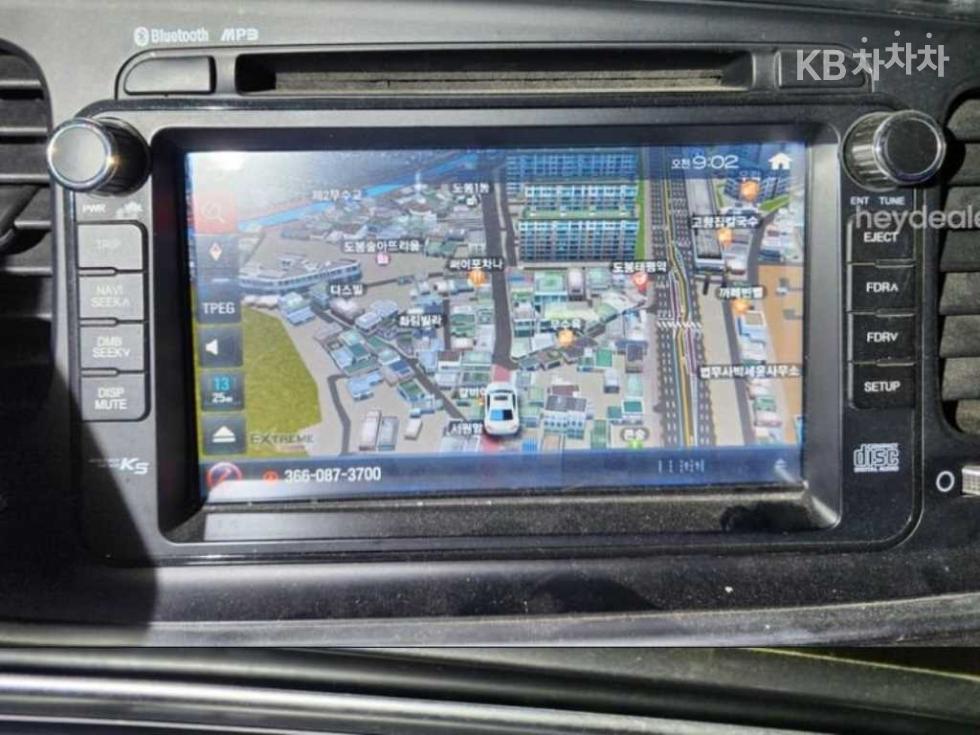 Kia K5 — miniaturë 10