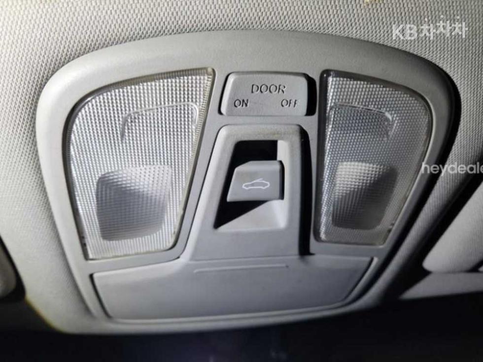 Kia K5 — miniaturë 12