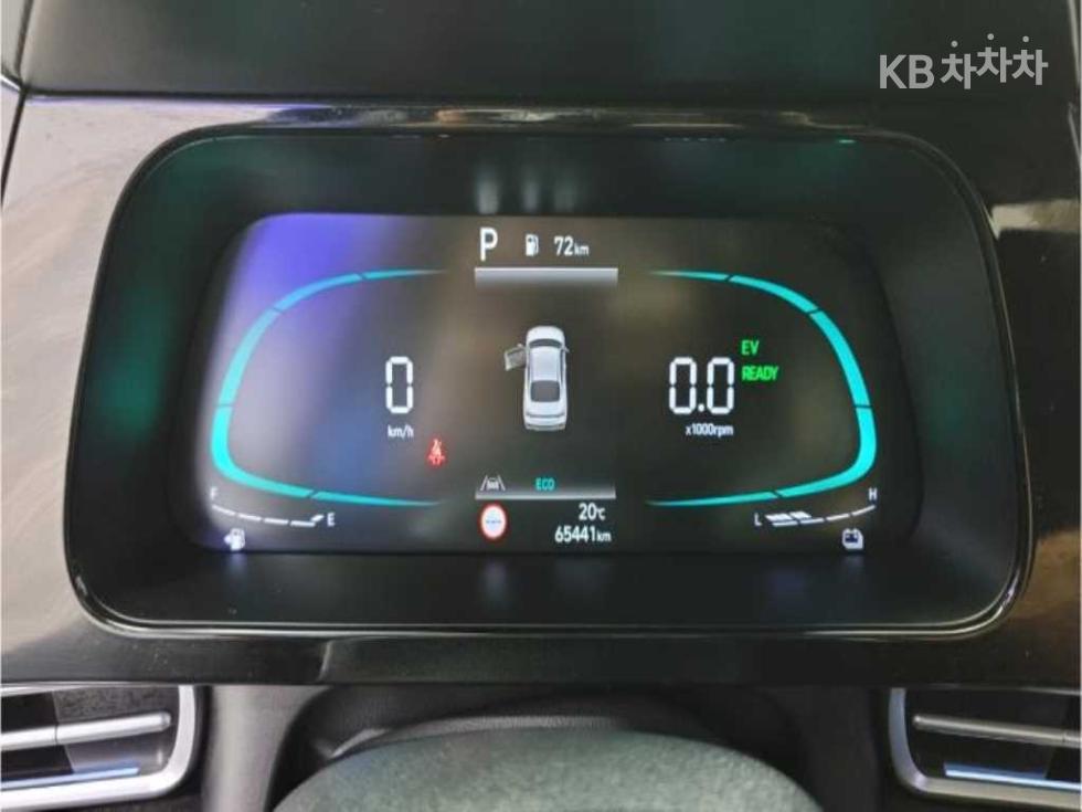 Hyundai Avante — miniaturë 5