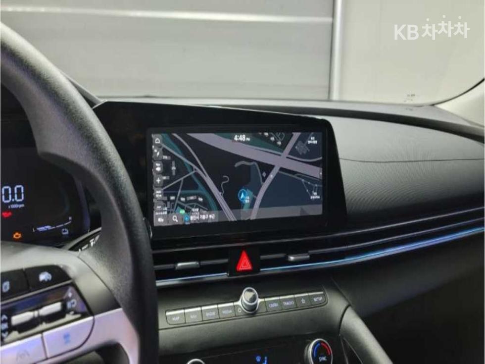 Hyundai Avante — miniaturë 17