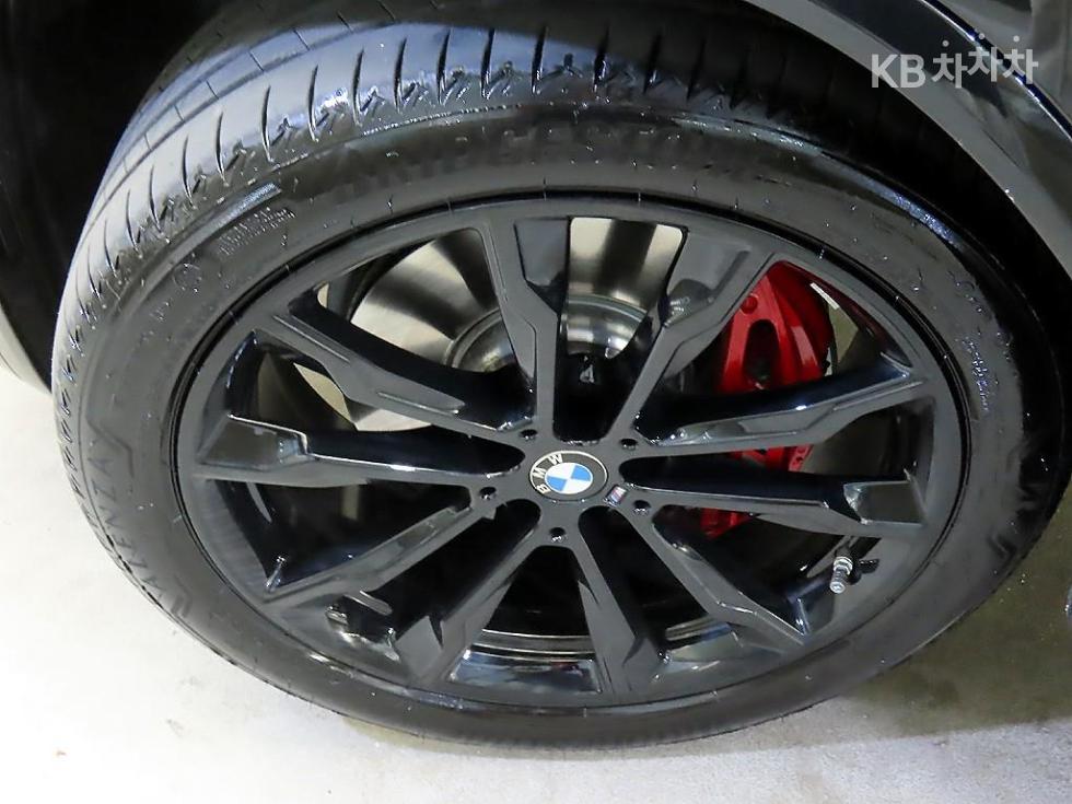 2025 BMW BMW New X4 (G02) photo