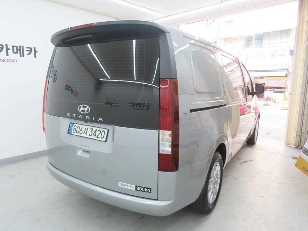Hyundai Staria — miniaturë 3