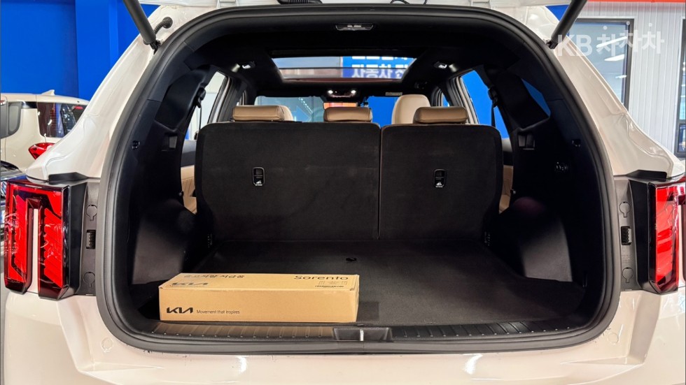 Kia Sorento — miniaturë 9