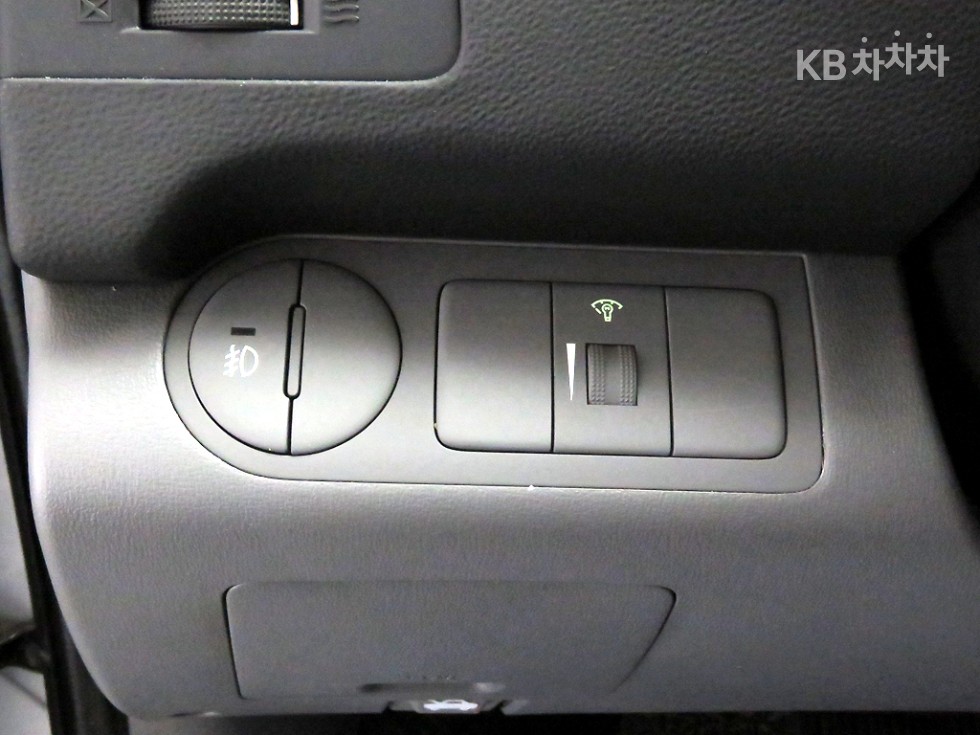 Hyundai Starex — miniaturë 16