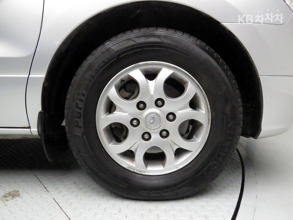 Hyundai Starex — miniaturë 20