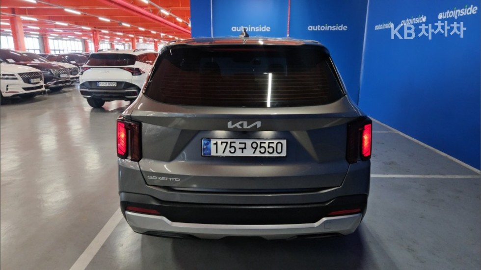 Kia Sorento — miniaturë 3