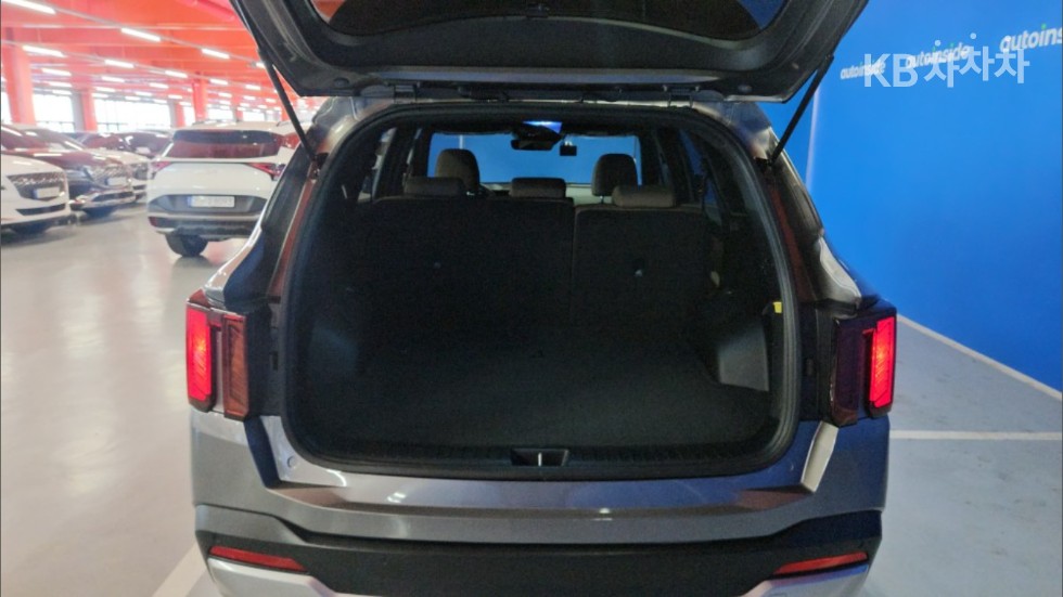 Kia Sorento — miniaturë 20