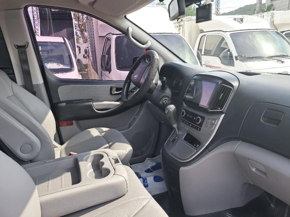 Hyundai Starex — miniaturë 12
