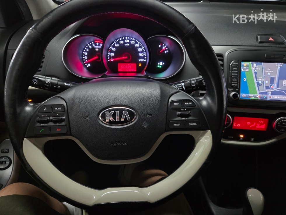 Kia Morning — miniaturë 11