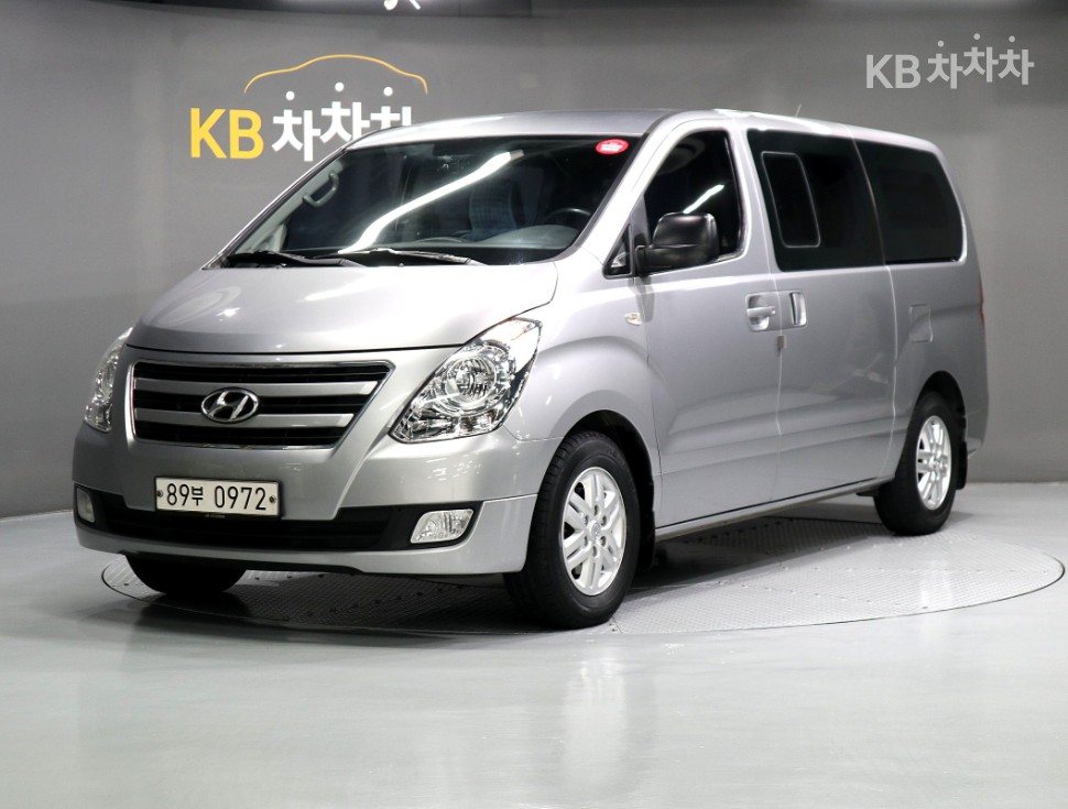 Hyundai Starex 5인승 밴 — foto 1