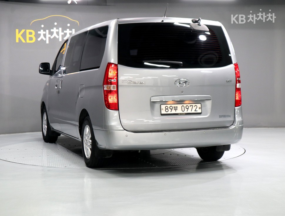 Hyundai Starex — miniaturë 4