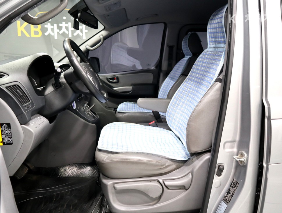 Hyundai Starex — miniaturë 8