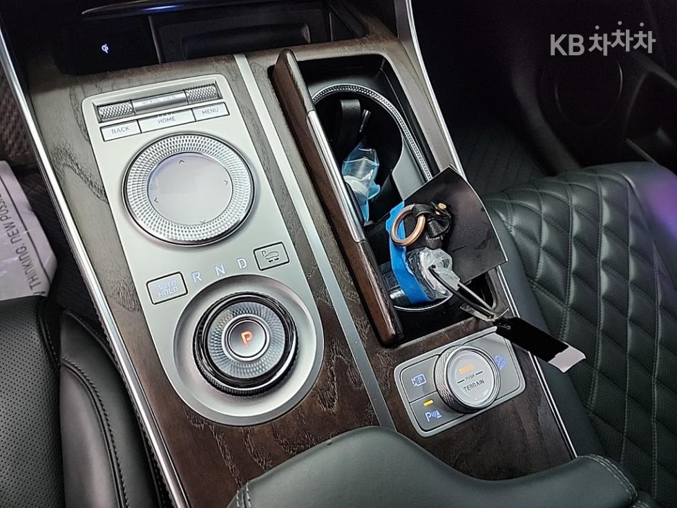 2021 Genesis GV80 photo