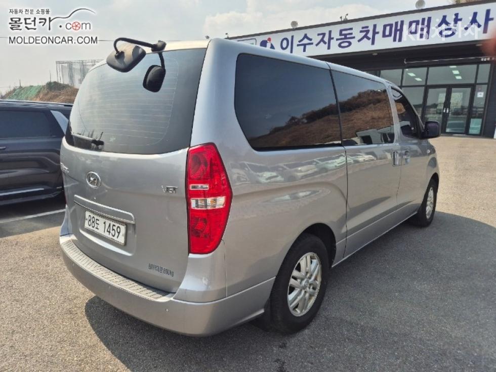 Hyundai Starex — miniaturë 7