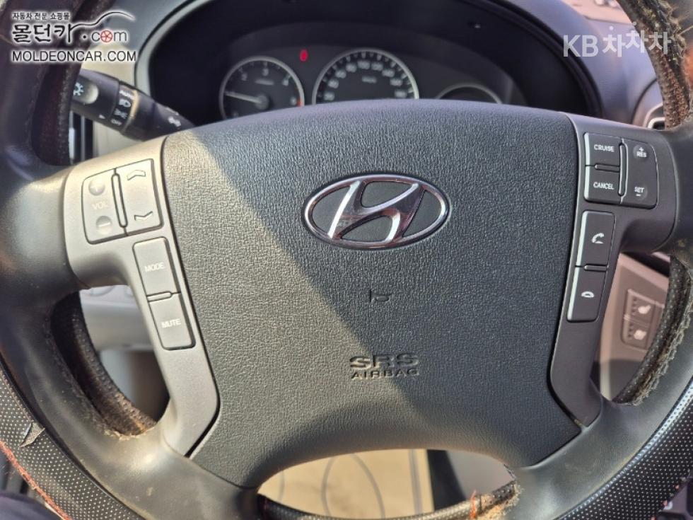 Hyundai Starex — miniaturë 12