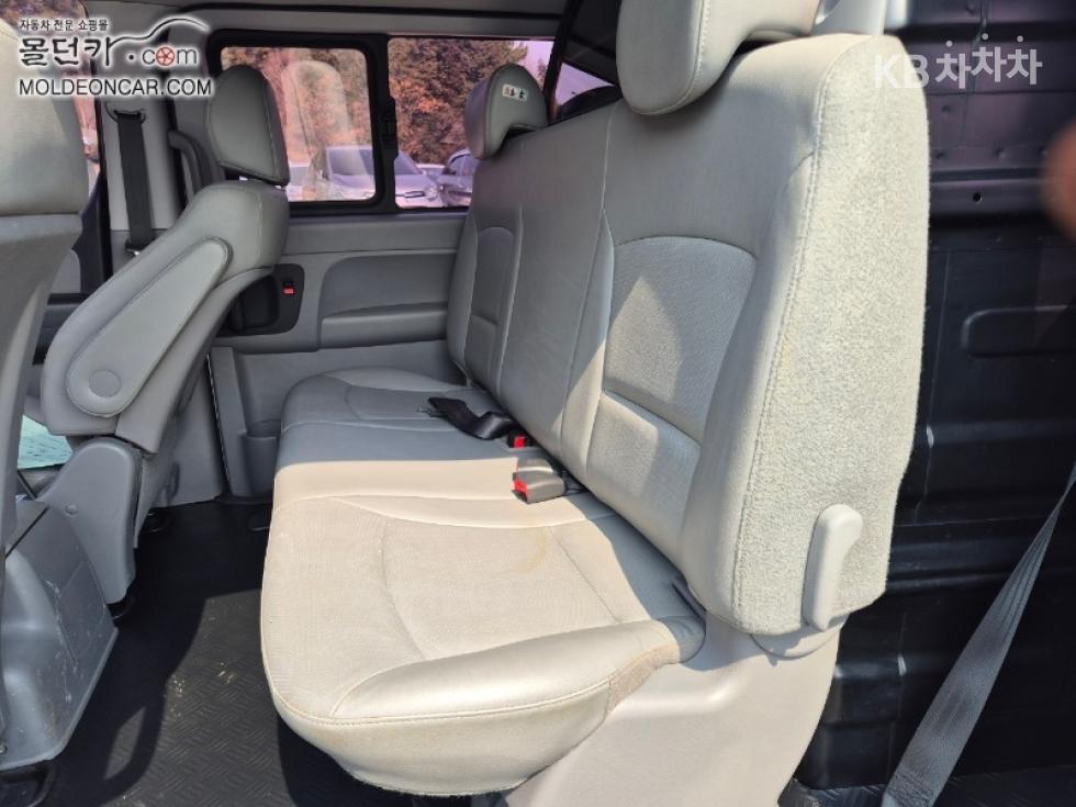 Hyundai Starex — miniaturë 18