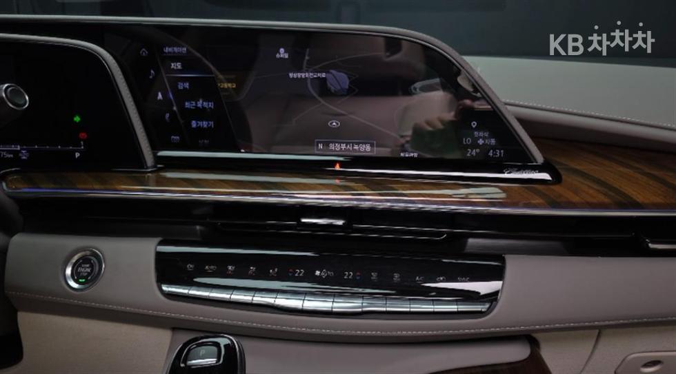 Cadillac Escalade — miniaturë 14