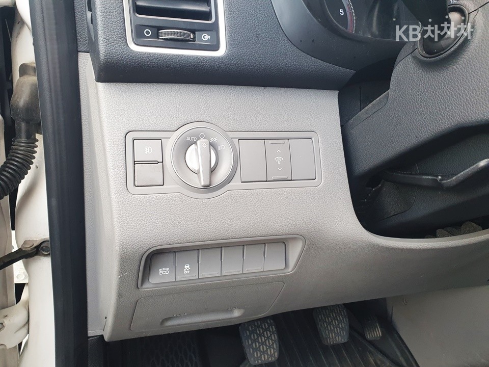 Hyundai Solati — miniaturë 20