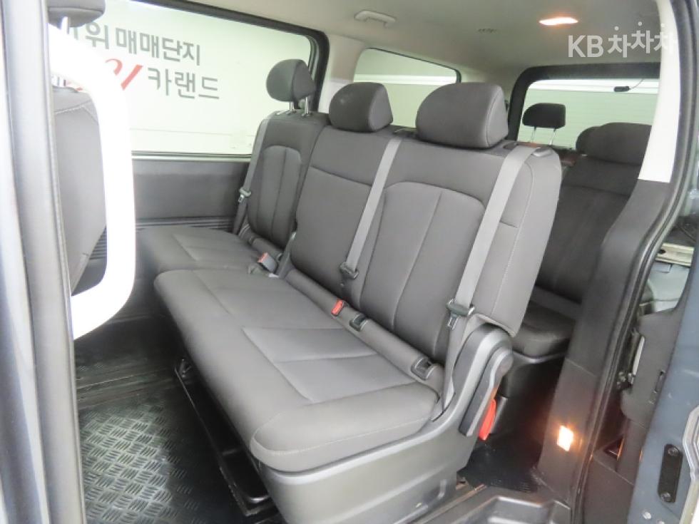 Hyundai Staria — miniaturë 7
