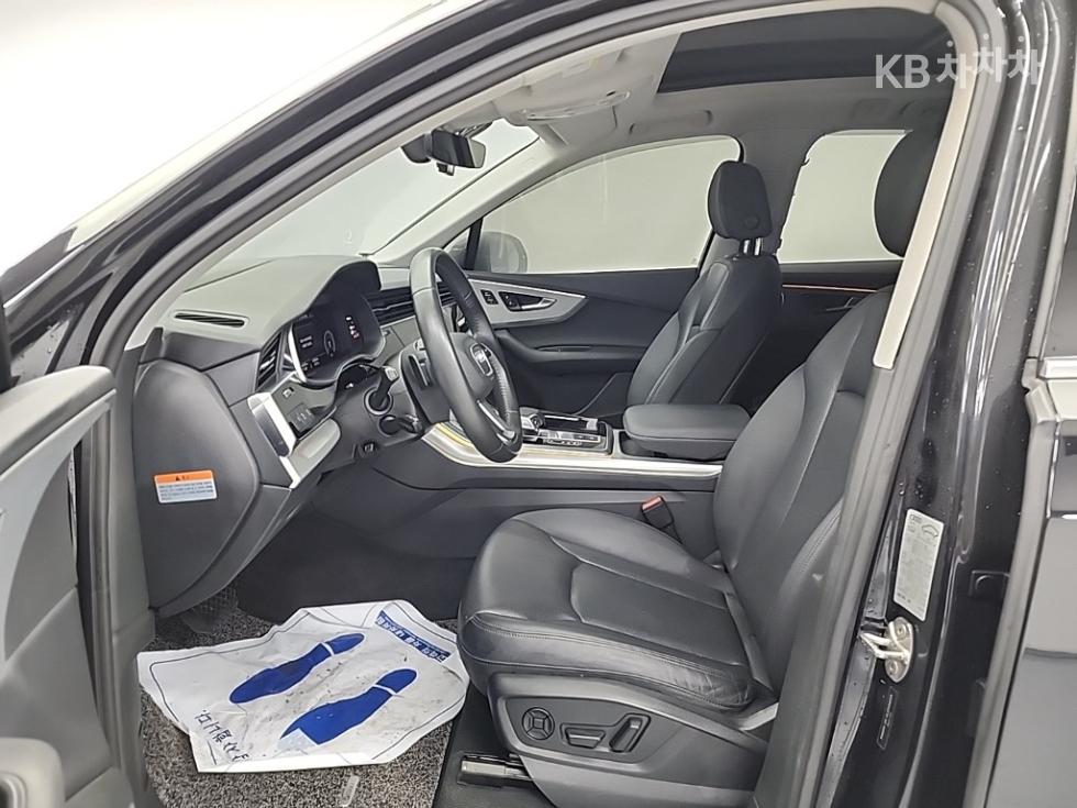 Audi Q7 — miniaturë 11
