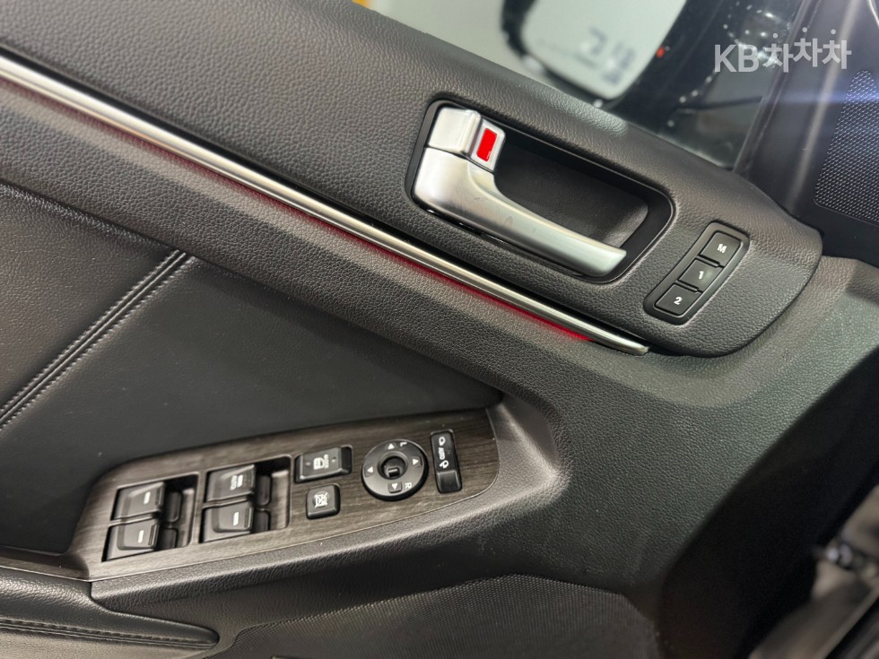 Kia K7 — miniaturë 9