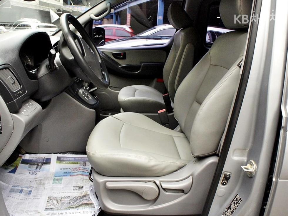 Hyundai Starex — miniaturë 5