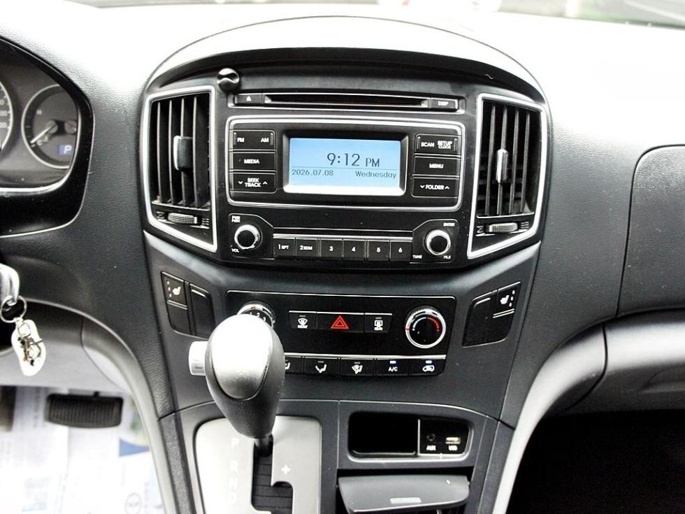 Hyundai Starex — miniaturë 10