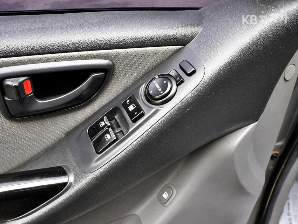 Hyundai Starex — miniaturë 13