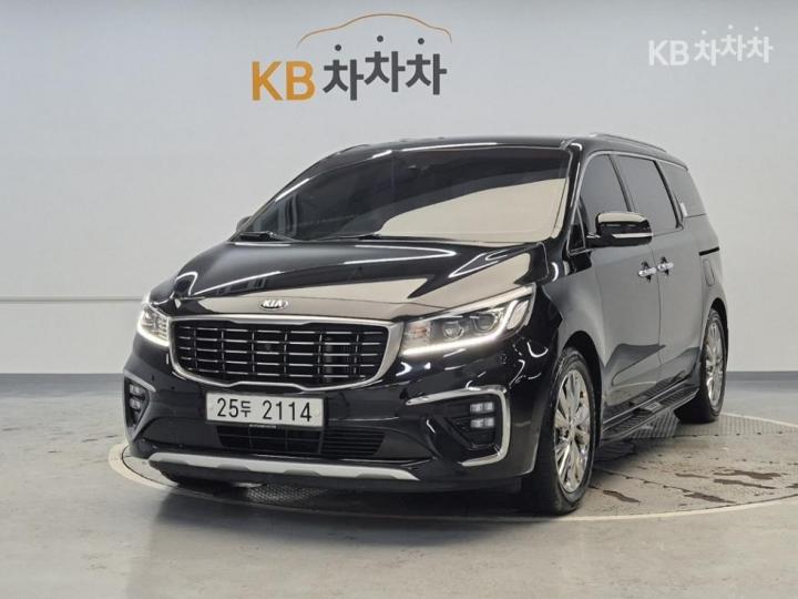 Kia Carnival 9인승 2.2 디젤 — foto 1