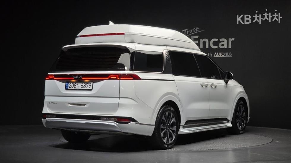 Kia Carnival — miniaturë 2