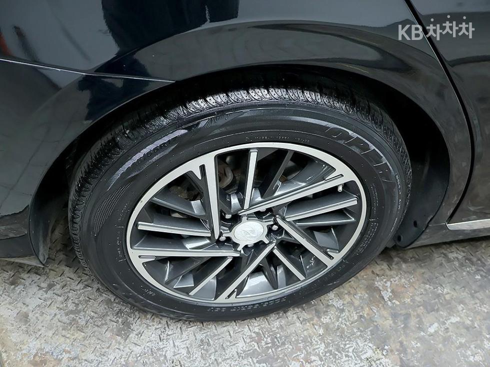 Hyundai Grandeur — miniaturë 7