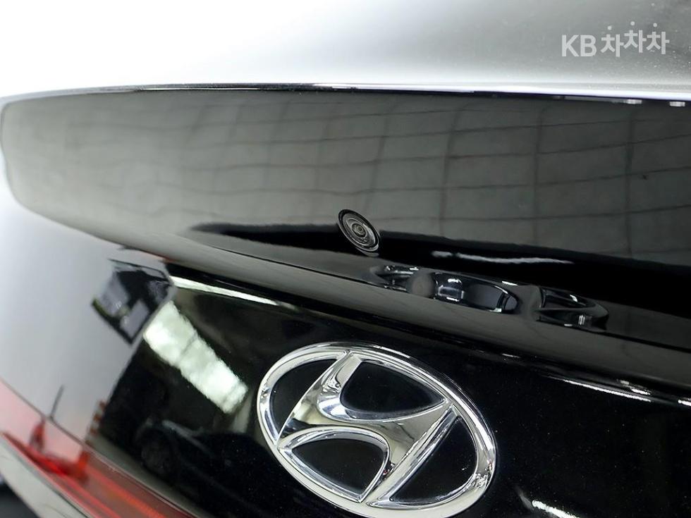 Hyundai Sonata — miniaturë 14