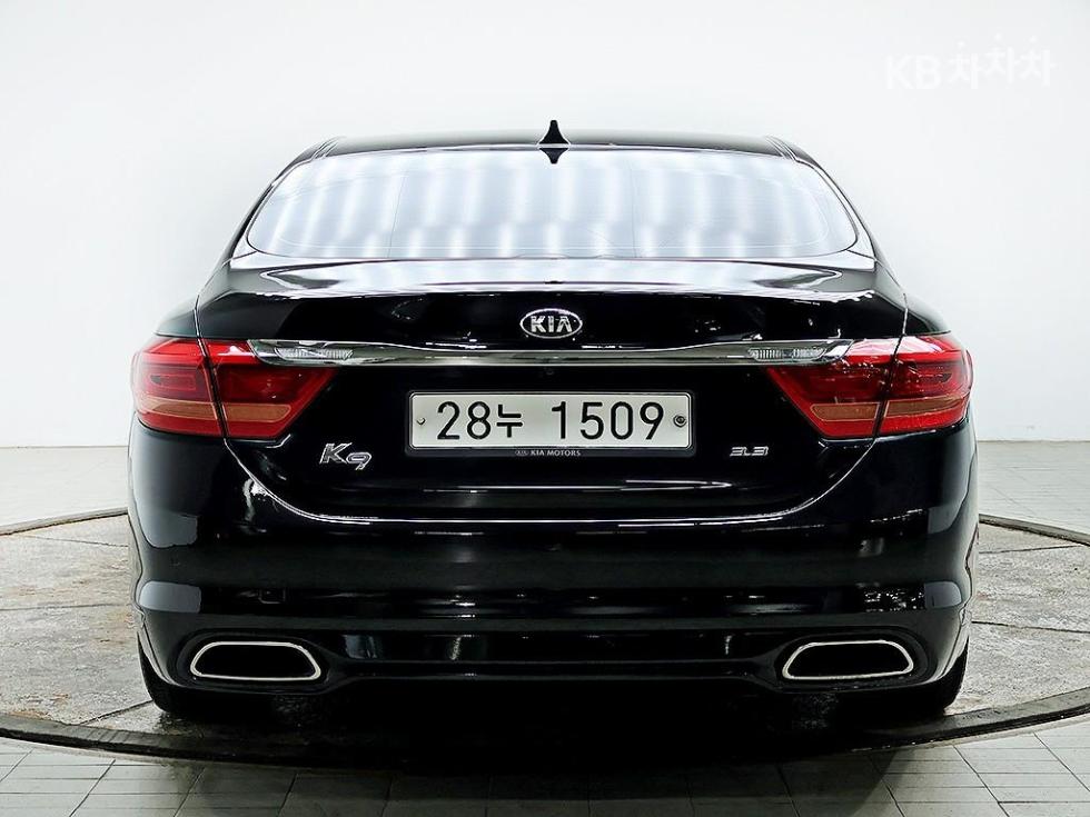 Kia K9 — miniaturë 3