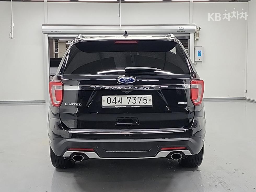 2019 Ford Used Car photo