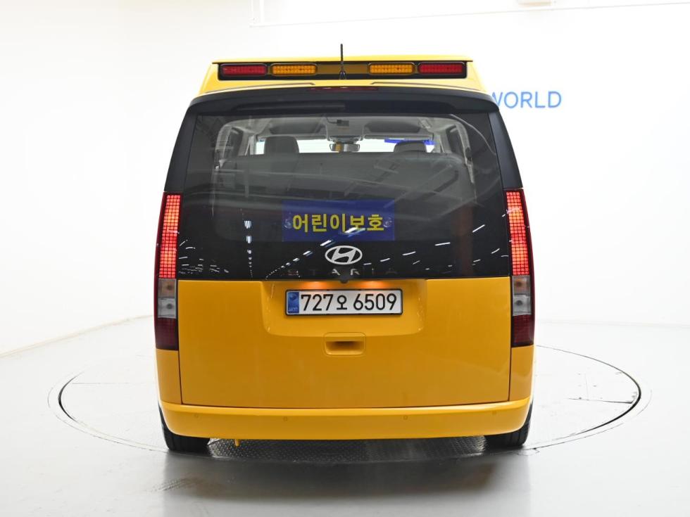Hyundai Staria — miniaturë 4