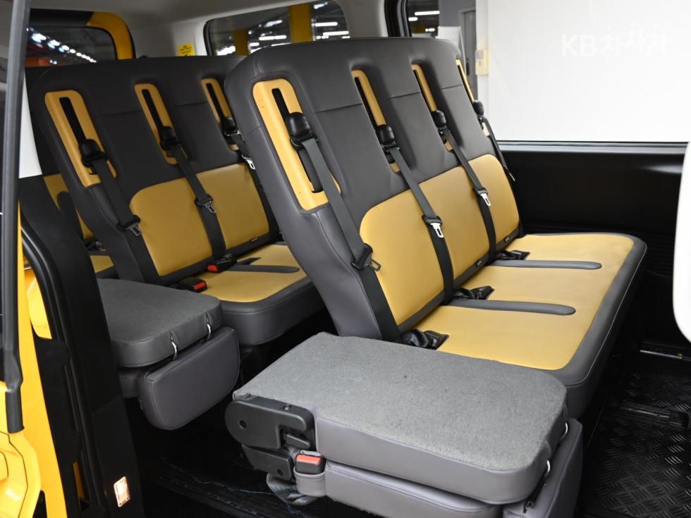 Hyundai Staria — miniaturë 12