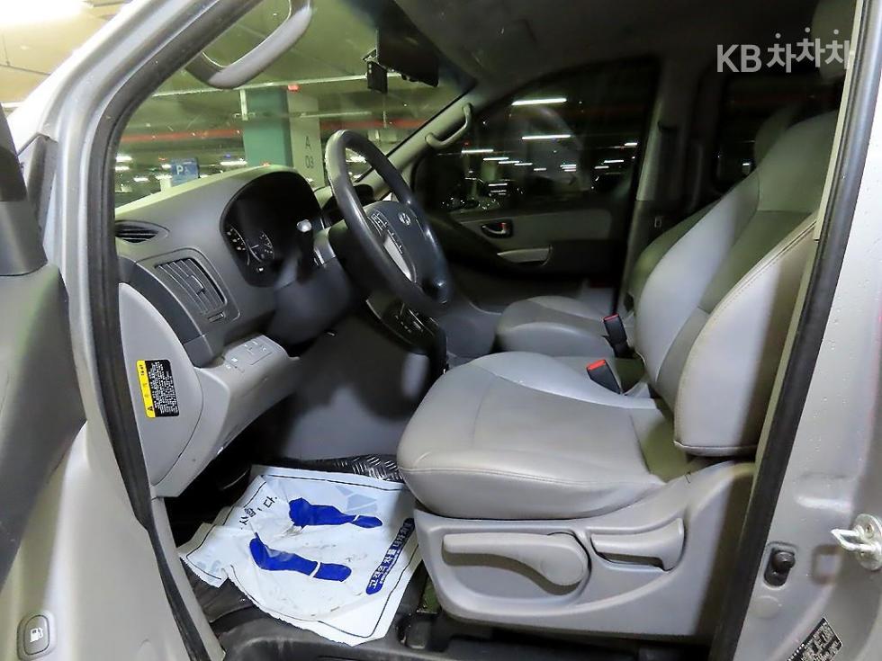 Hyundai Starex — miniaturë 6