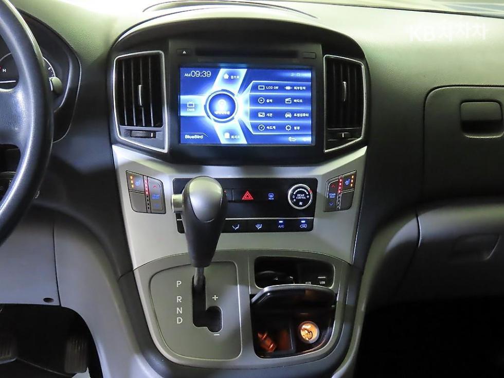 Hyundai Starex — miniaturë 11