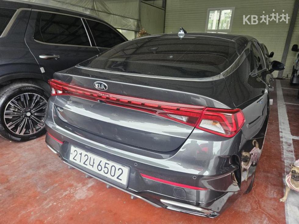 Kia K5 — miniaturë 2