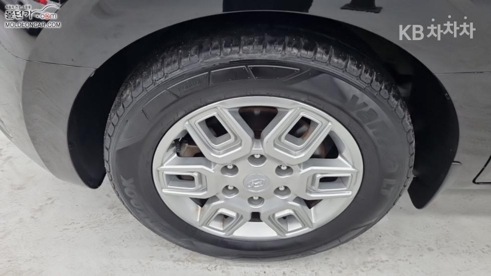 Hyundai Staria — miniaturë 6