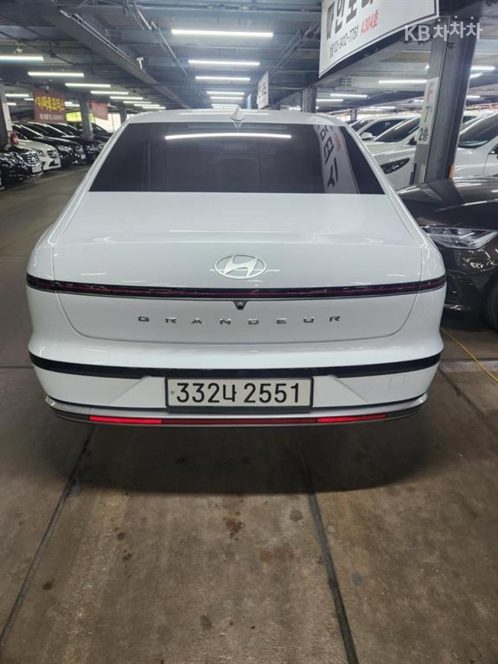 Hyundai Grandeur — miniaturë 3