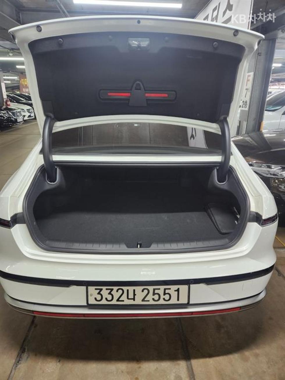 Hyundai Grandeur — miniaturë 9