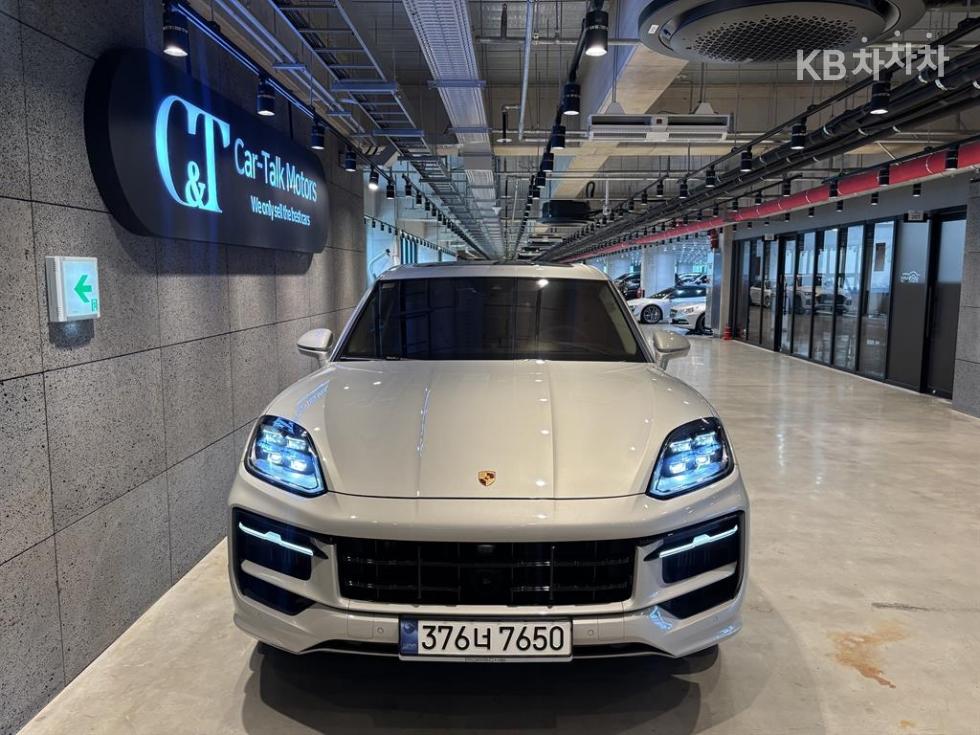 Porsche Cayenne — miniaturë 2