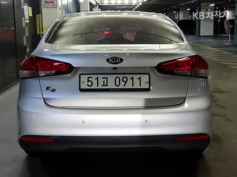 Kia K3 — miniaturë 5
