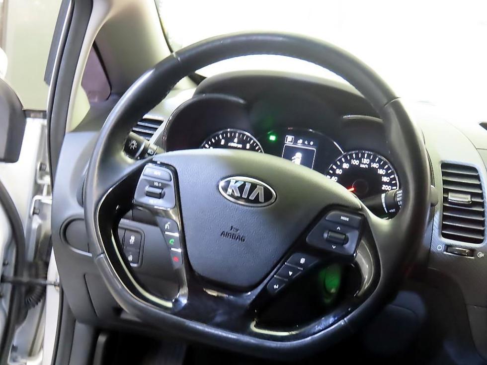 Kia K3 — miniaturë 8