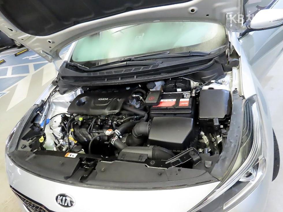 Kia K3 — miniaturë 19
