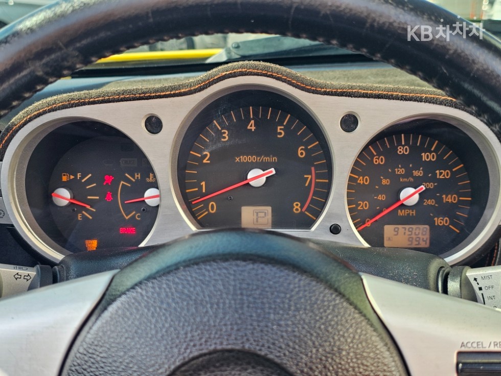 Nissan 350Z — miniaturë 11