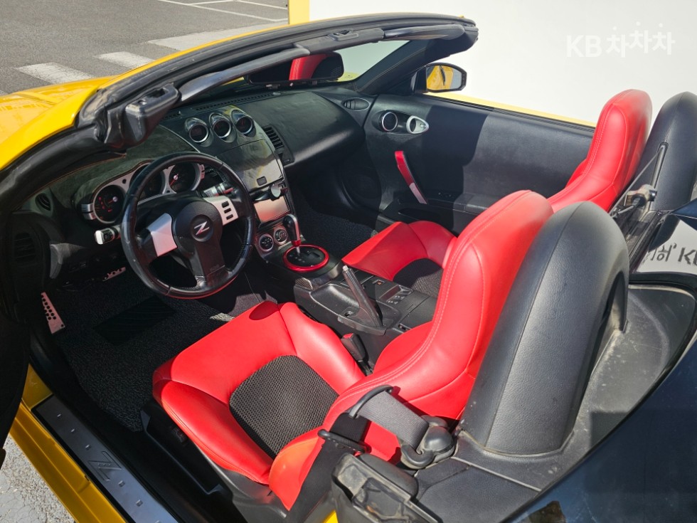 Nissan 350Z — miniaturë 12
