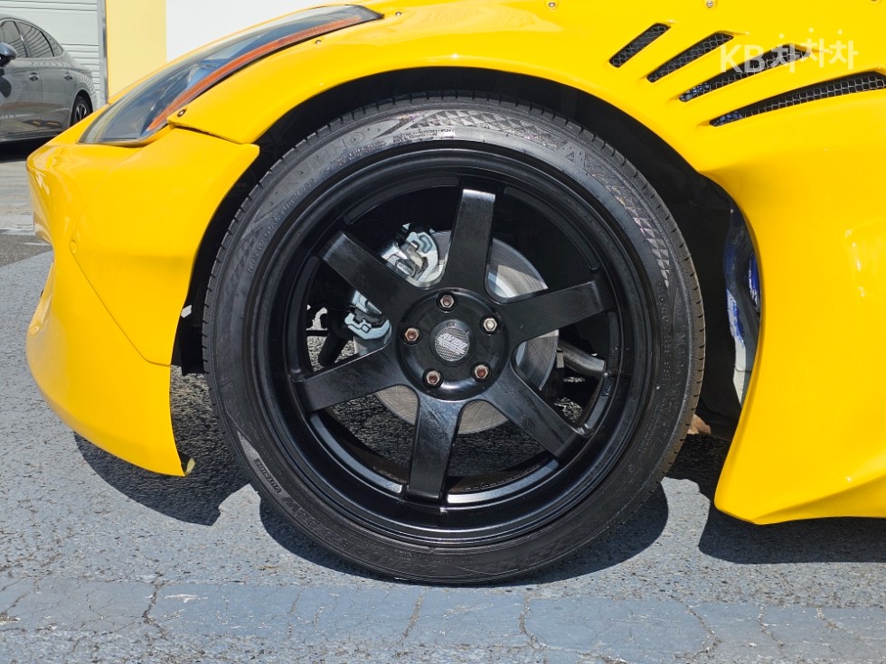 Nissan 350Z — miniaturë 20