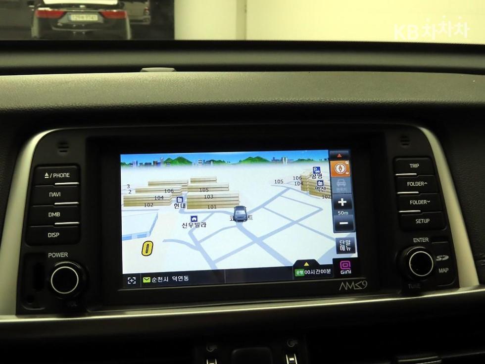 Kia K5 — miniaturë 9